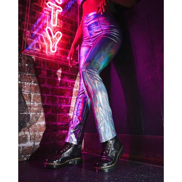 NEW! Dr. Martens 1460 Women's Distressed Patent Leather Boots - Size 5 - Picture 2 of 7